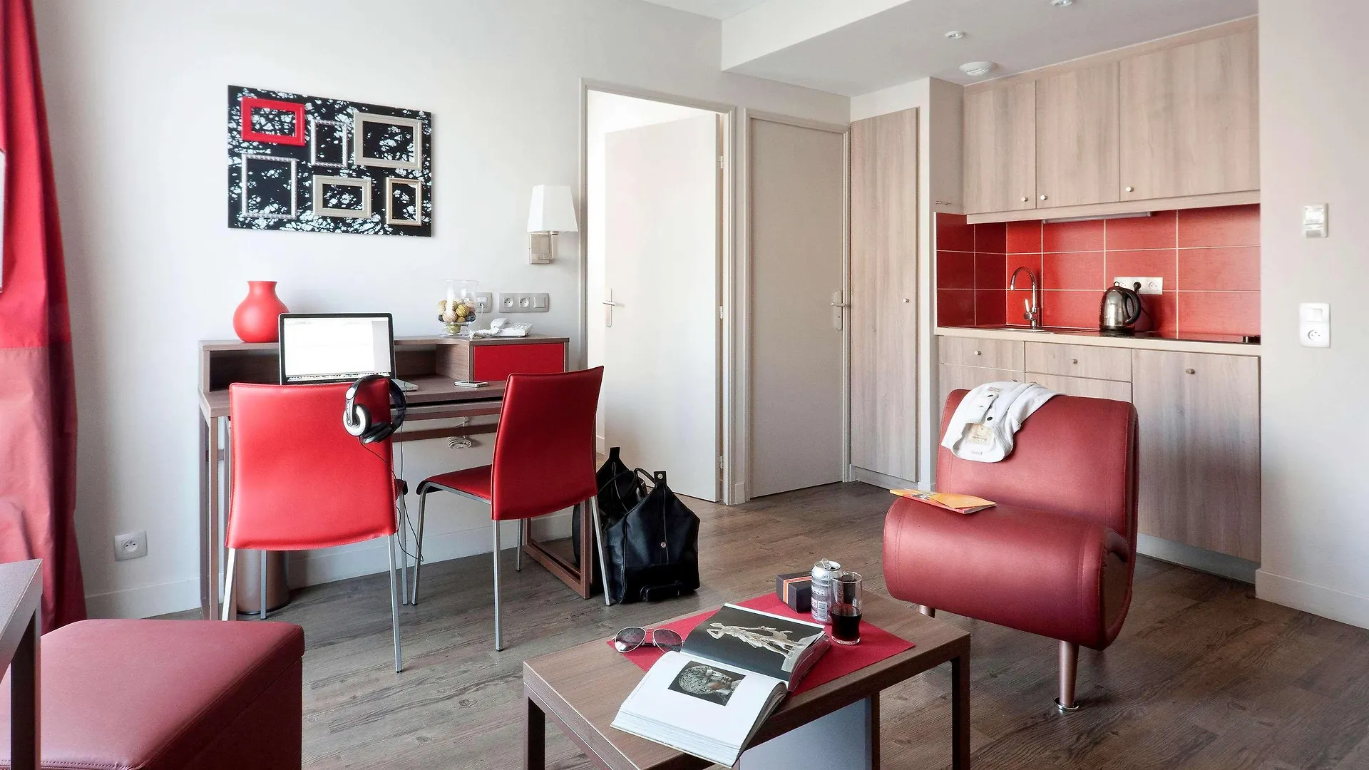 Aparthotel Adagio Aix-En-Provence Centre 4*,  Francja