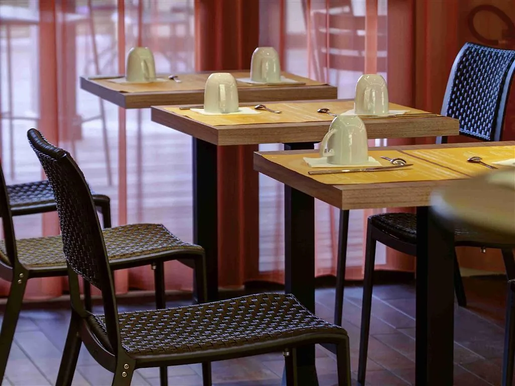 Aparthotel Adagio Aix-En-Provence Centre 4*,