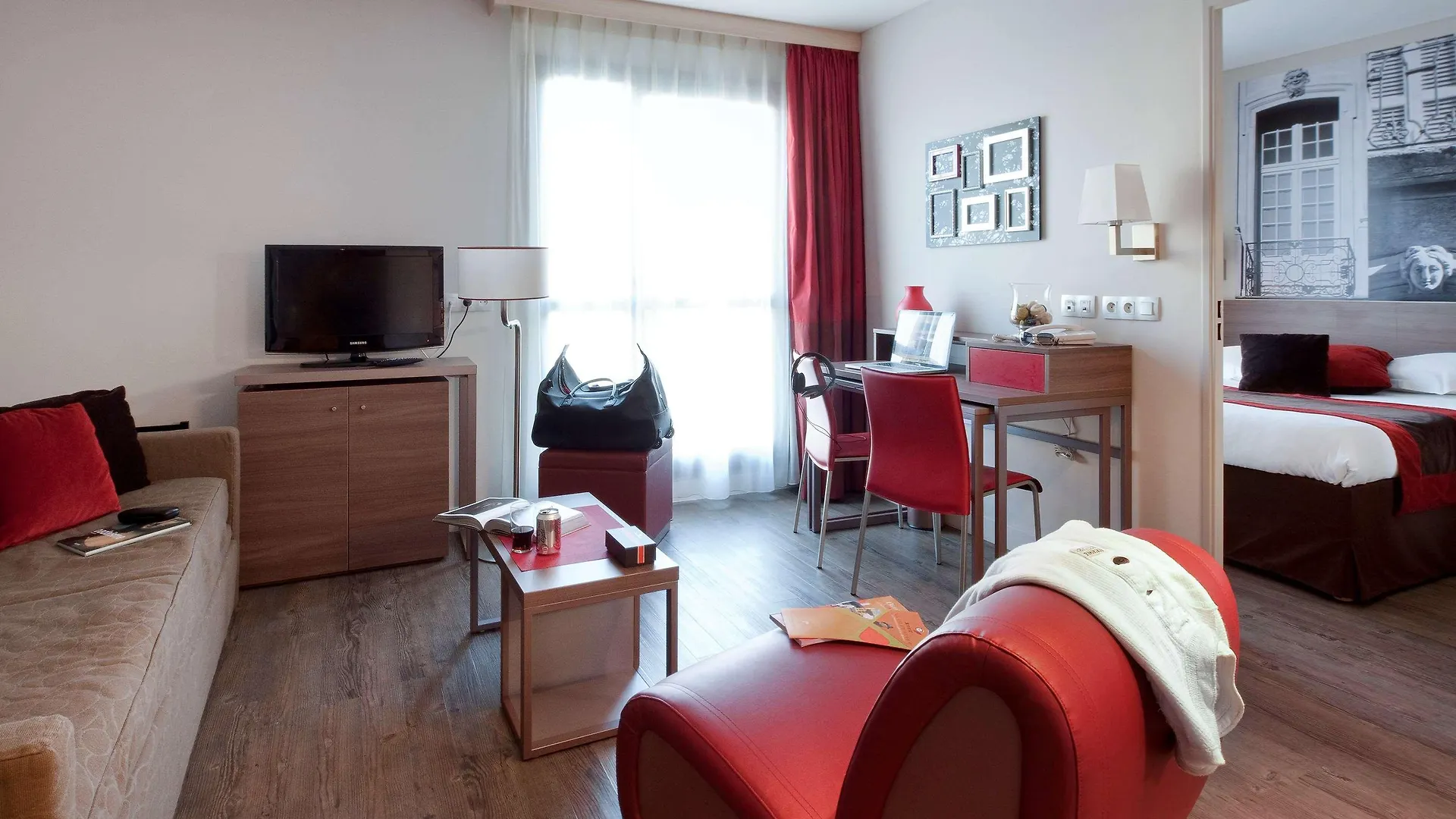 Aparthotel Adagio Aix-En-Provence Centre 4*,  France